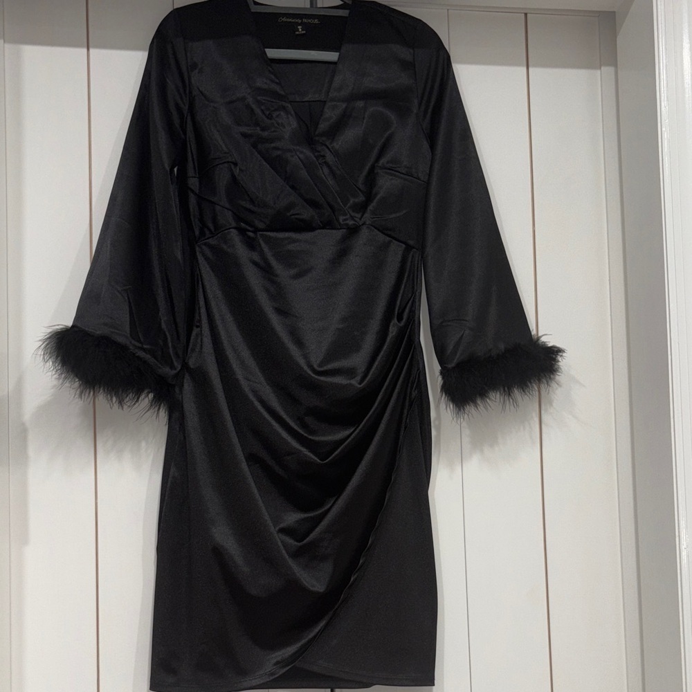 Women’s Black Satin Feather Cuff Wrap Midi Dress V-Neck Party Cocktail Size S